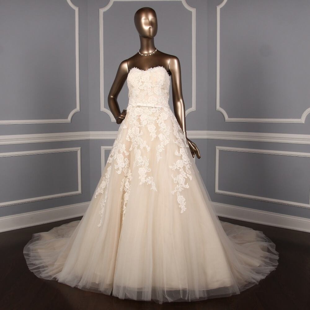 PRONOVIAS Bridal Trey Wedding Dress Ivory Lace Strapless Ballgown Bridal 18
